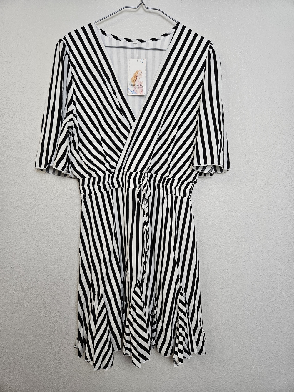 Black and White Striped Wrap Midi Dress with Tie Waist Size M